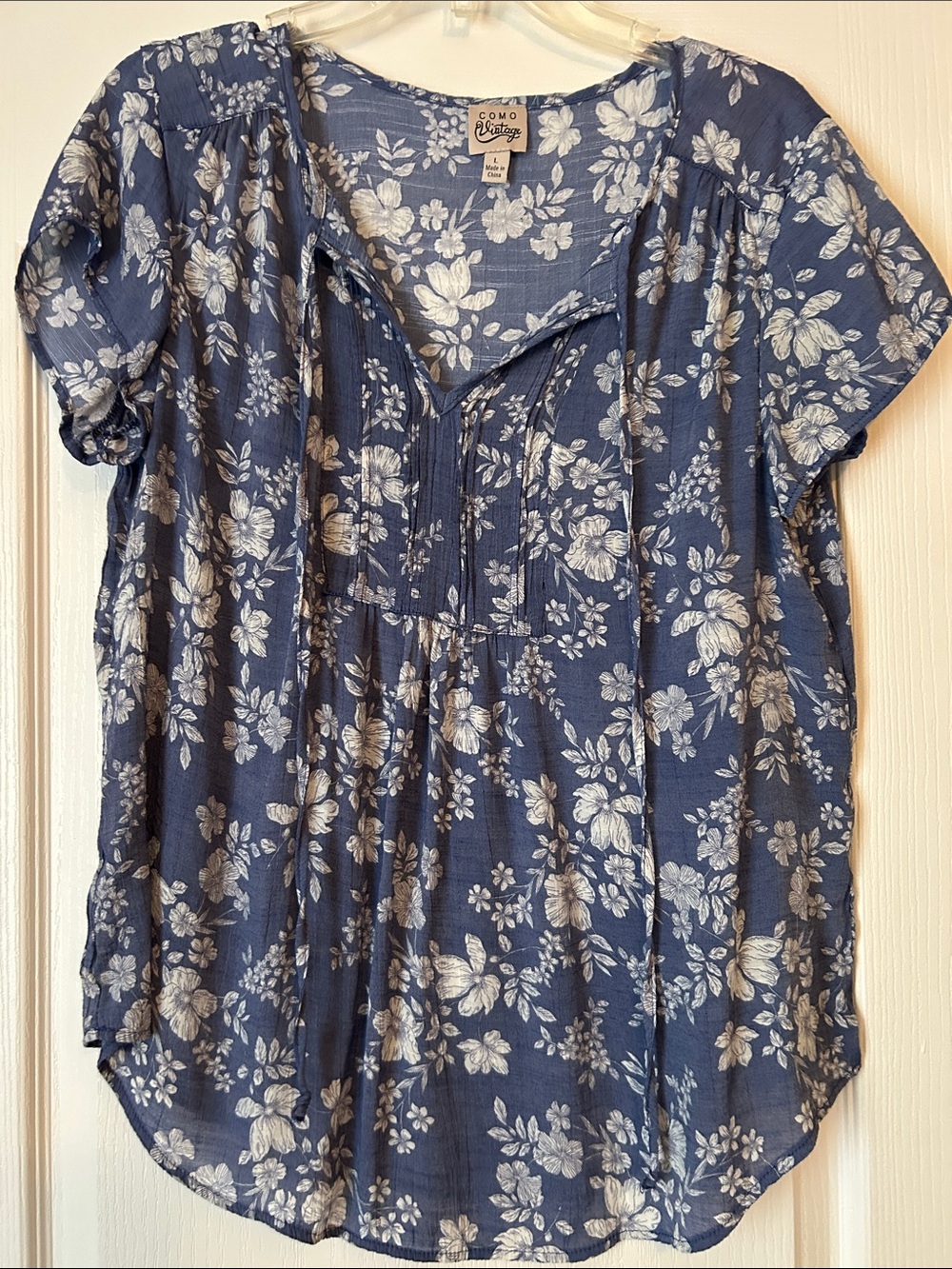 Como Vintage Blue Floral Peasant Blouse